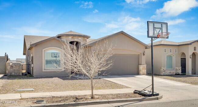 Building Photo - 412 Beech Tree Dr