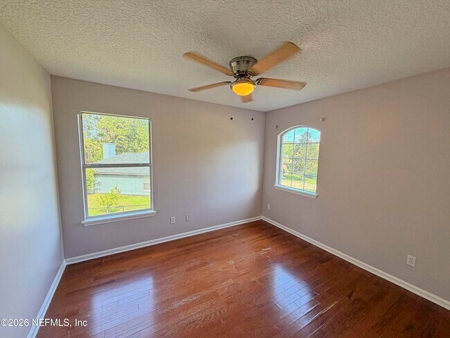 Building Photo - 10753 Long Cove Ct