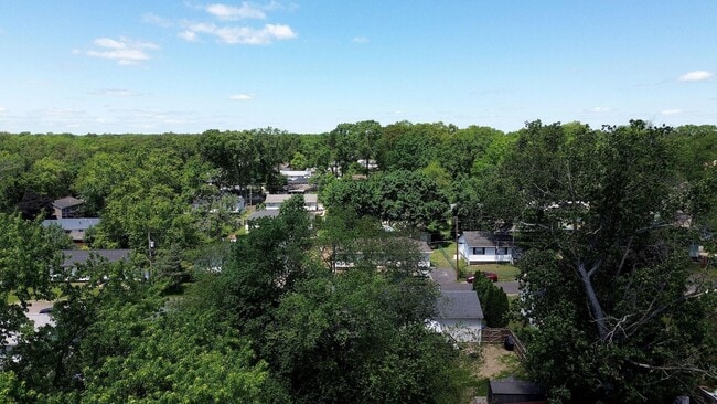 Building Photo - 226 Juniper Ave