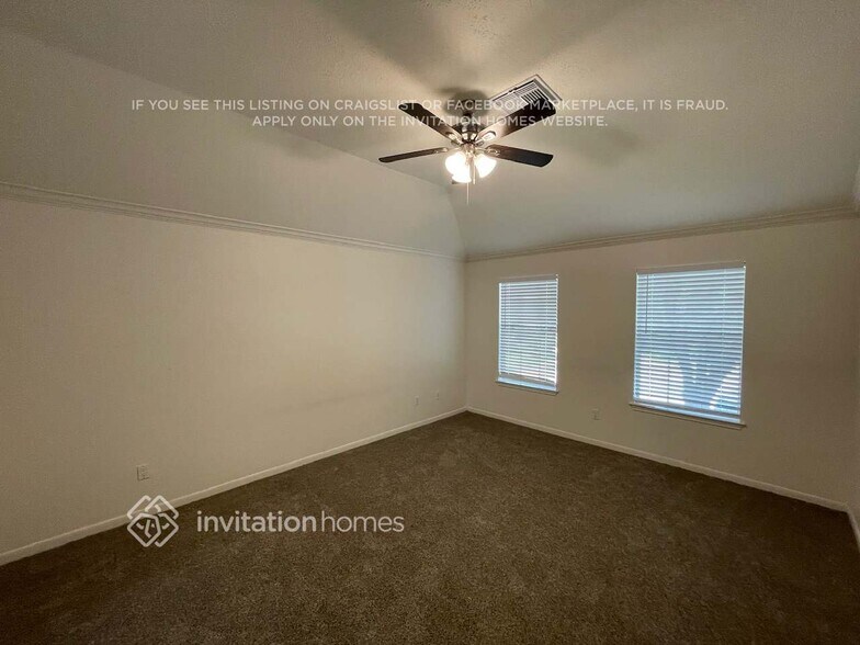 Building Photo - 6006 Sandy Hollow Dr