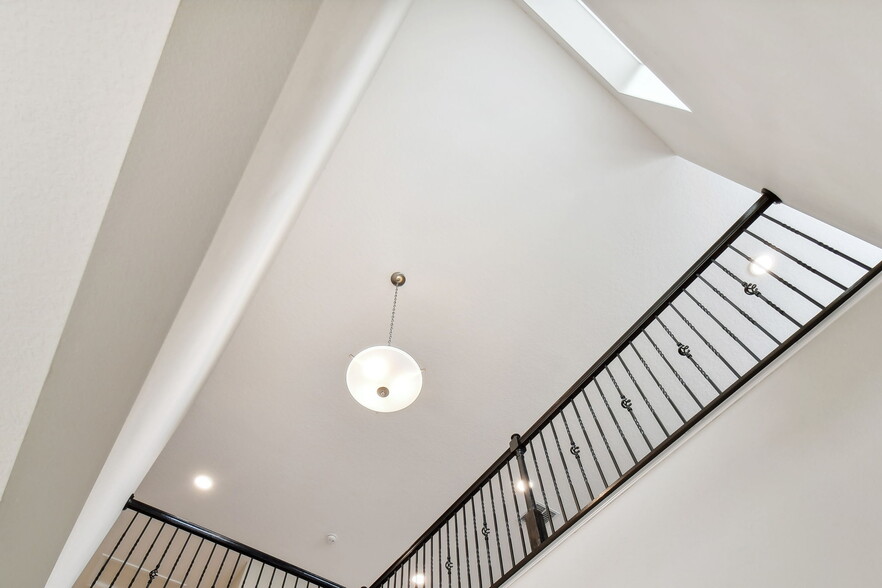 Building Photo - 38190 Shale Stone Ct