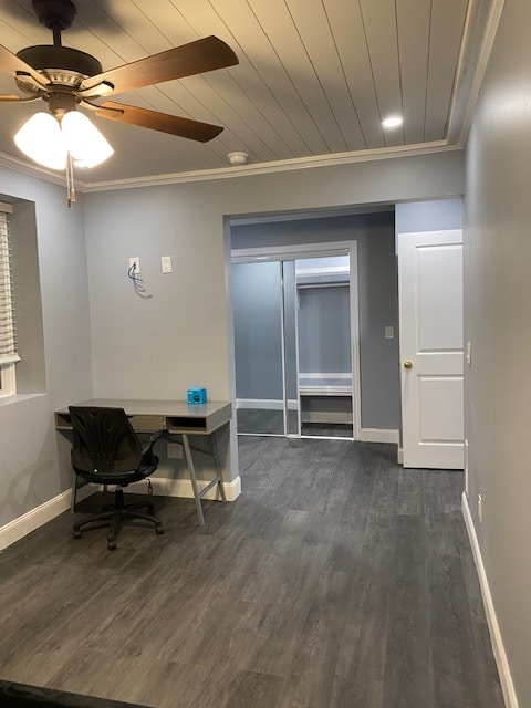 Building Photo - 1924 E Genesee St