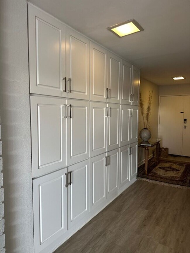 Building Photo - Fully Furnished in Bristol Cove Carlsbad!