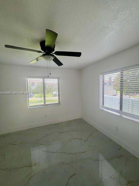Building Photo - 12020 W Golf Dr