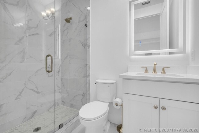Building Photo - 13482 Artisan Cir
