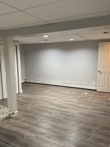 Living Room - 50 Waterbury Ave