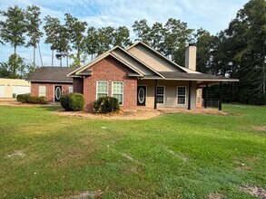 Building Photo - 48399 Alack Ln