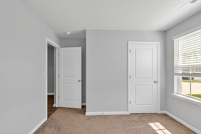 Building Photo - 419 Turp Landing Ln