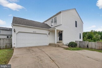 Building Photo - 22513 Castle Pollard Way