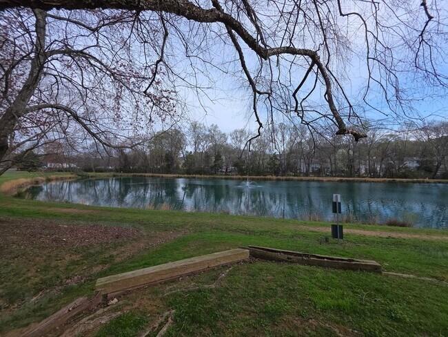 Building Photo - 7325 Winery Ln