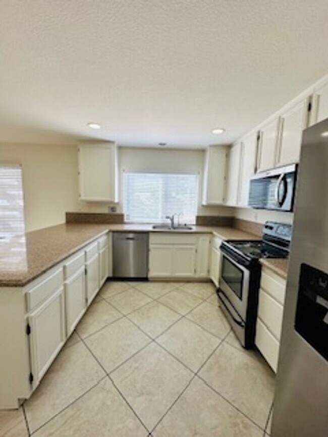 Building Photo - Single Family Home for rent in Otay Ranch!
