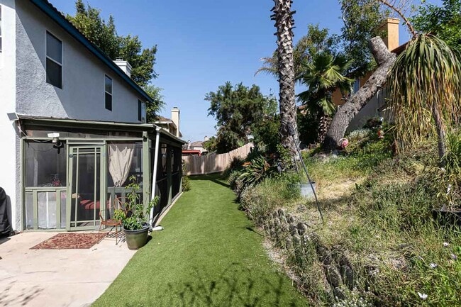 Building Photo - ***CHARMING CHULA VISTA 4/2 HOME, PET FRIE...