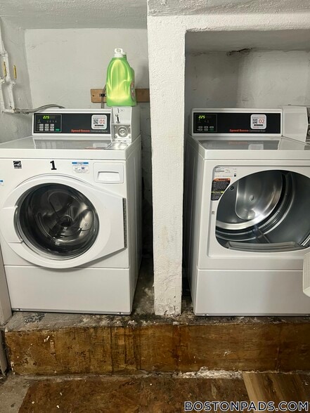 Building Photo - 49 S Huntington Ave