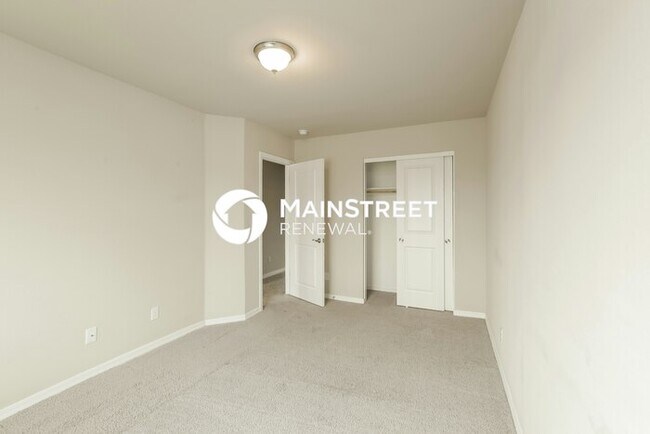 Building Photo - 3 Bedroom Pet-Friendly Home in Phoenix, AZ...