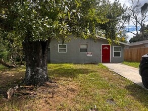 Building Photo - Charming Tampa Home in Quiet Neighborhood ...