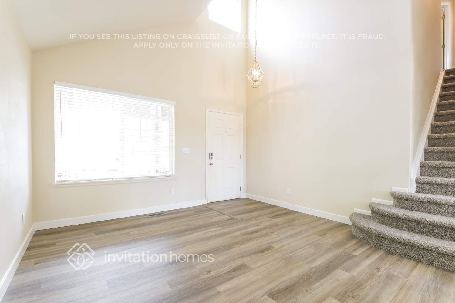 Building Photo - 15130 E 116th Dr