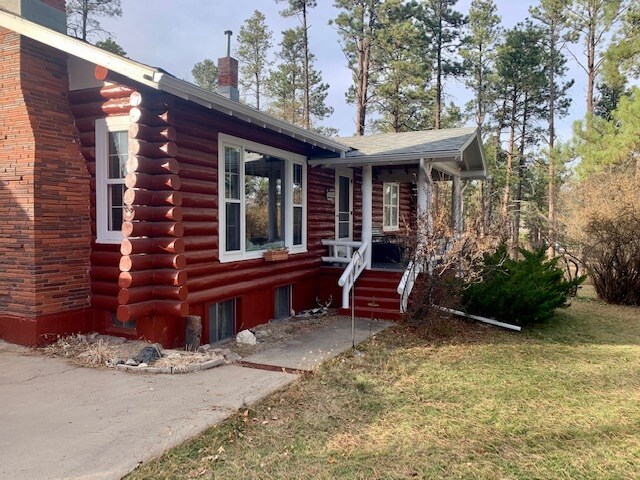 Building Photo - 213 N Berry Pine Rd