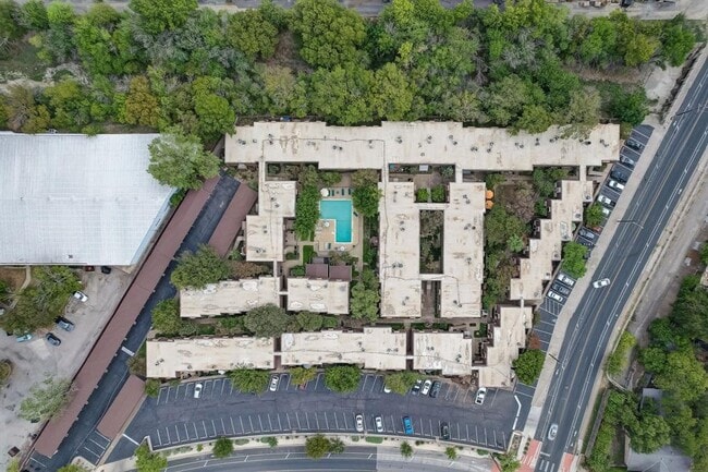 Building Photo - 7801 Shoal Creek Blvd