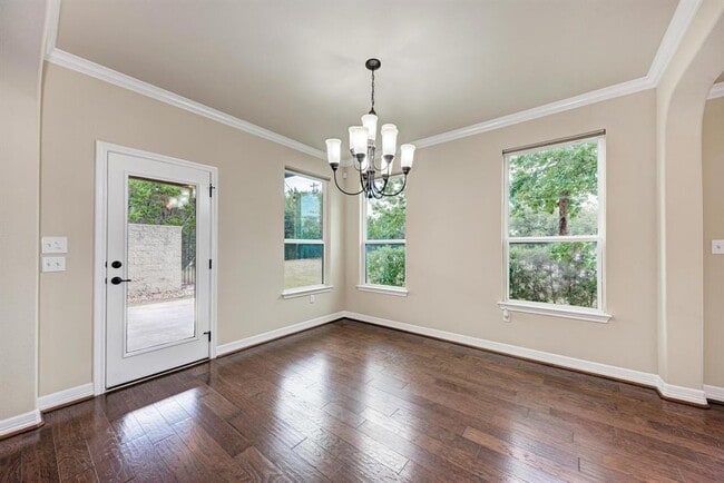 Building Photo - 12300 Terraza Cir