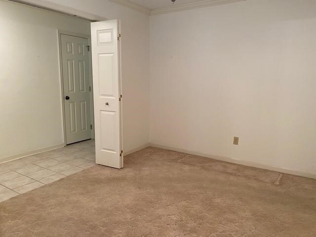 Building Photo - 2300 Aster Way