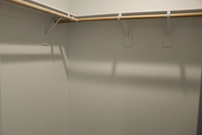 Building Photo - Brand New Home for Rent with Mother In Law Suite and Solar- Sydney Park