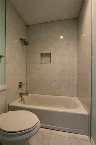 Building Photo - 10650 Steppington Dr
