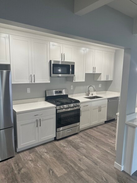 Primary Photo - Layne Court Apartments