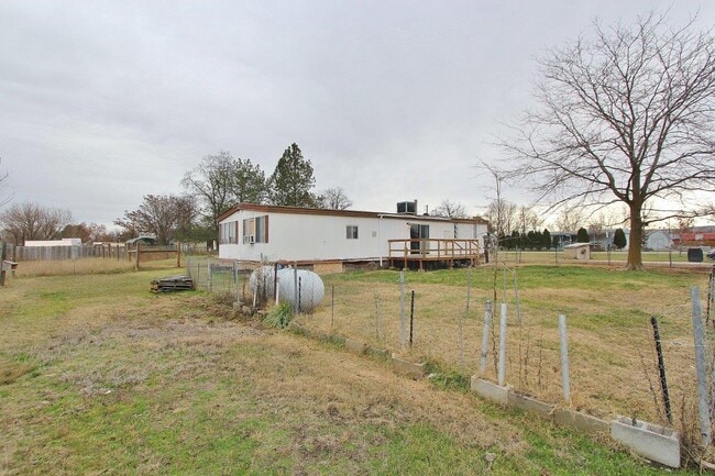 Building Photo - 1500 Boise Ave