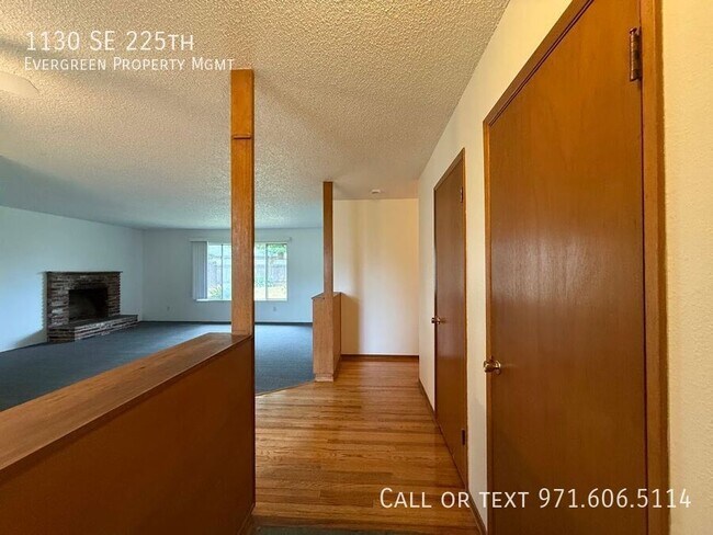 Building Photo - 1130 SE 225th Ave