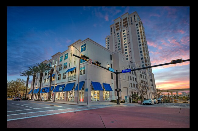 Building Photo - 331 Cleveland St