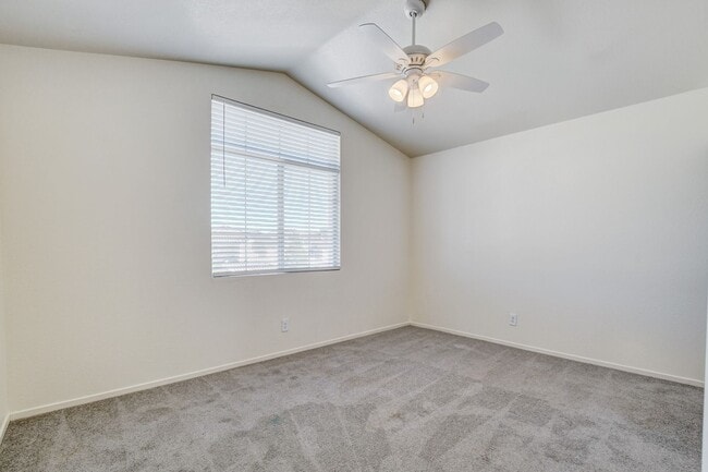 Building Photo - TOPAZ