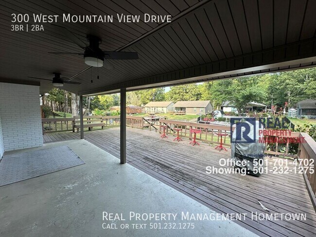 Building Photo - 300 W Mountain View Dr