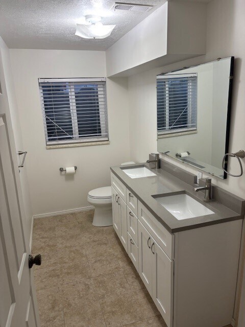 Double Vanity - 1420 W 6235 S