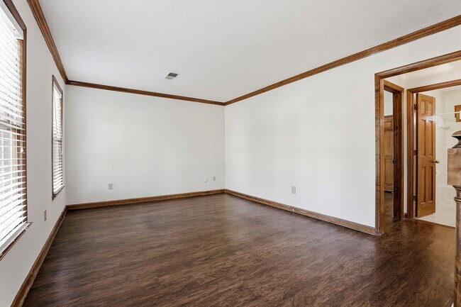 Building Photo - 4BR Home Across from Braelinn Elementary in Peachtree City