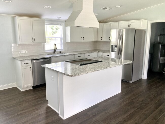 Building Photo - 168 Elise S Jones Rd