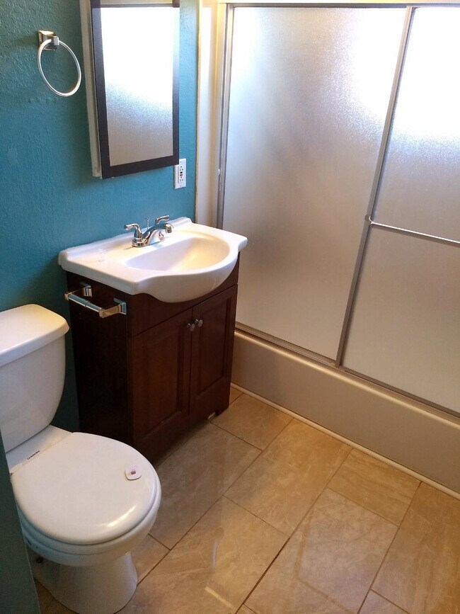 Building Photo - 41226 Erma Ave