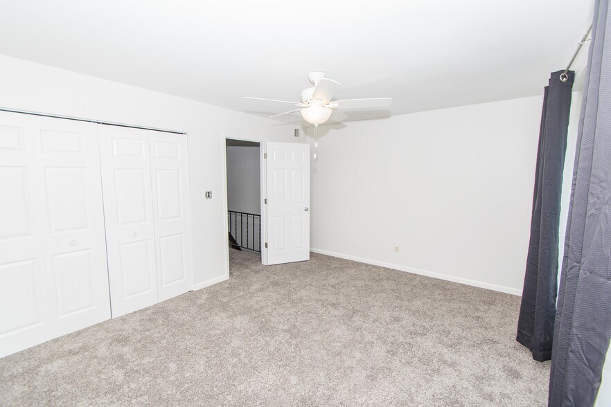 Building Photo - 7654 Whitcomb St