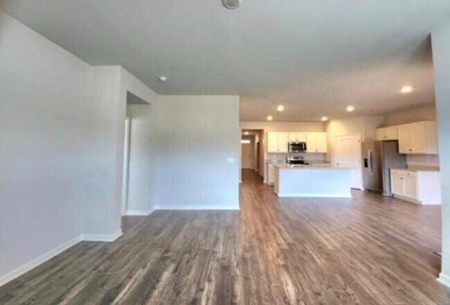 Building Photo - 101 Canonbury Dr