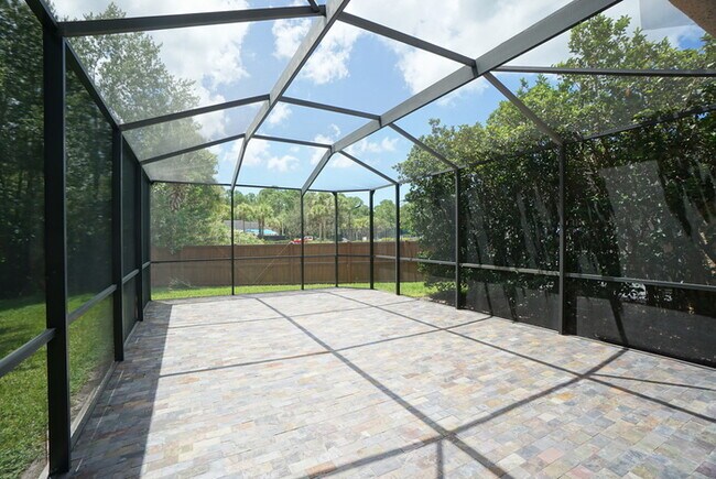 Building Photo - Beautiful home in The Enclave in Westchase