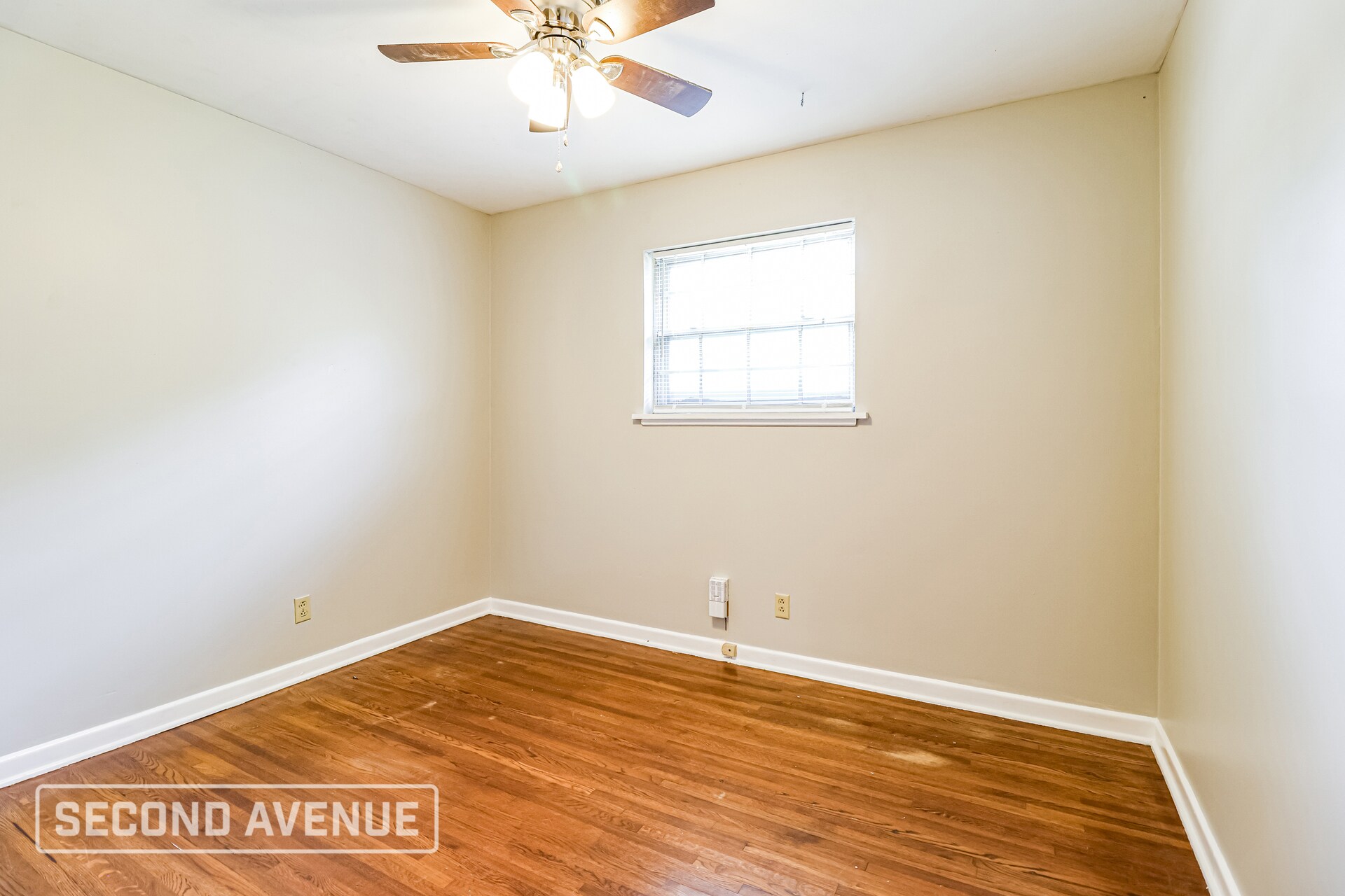 Building Photo - 8110 Alvin Ln