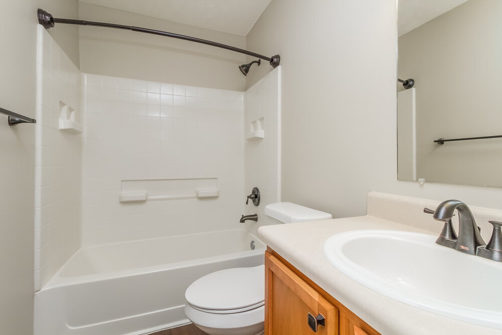 Building Photo - 2735 Sutherland Dr