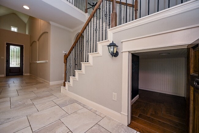 Building Photo - 5315 Little Creek Ct