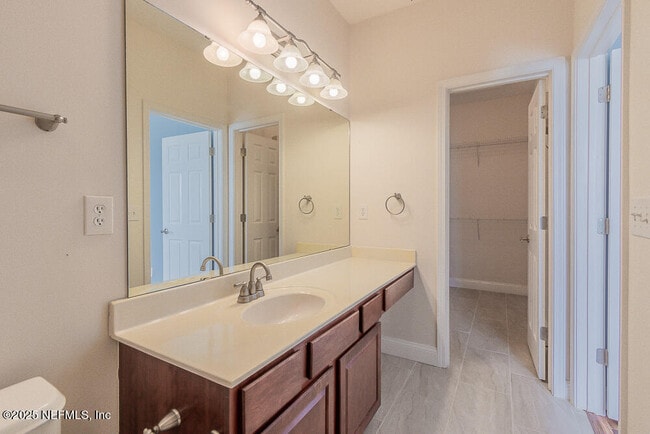 Building Photo - 4422 Capital Dome Dr