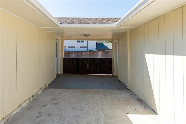 Building Photo - 7543 Colgate Ave