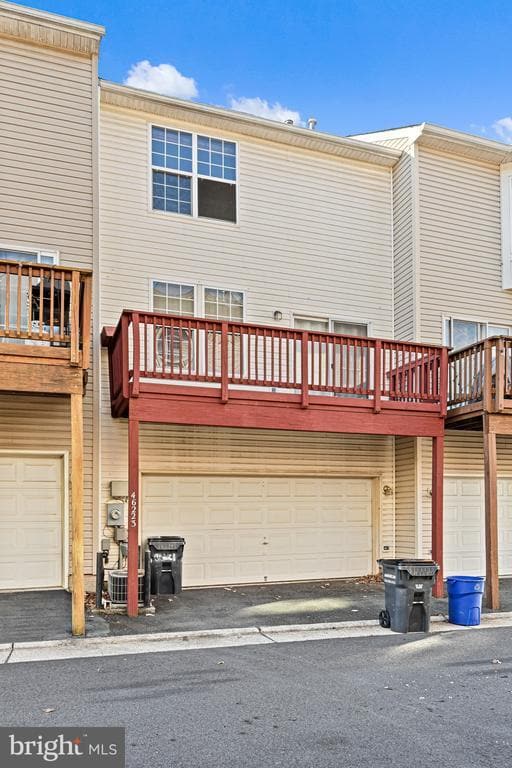 Building Photo - 46223 Wales Terrace