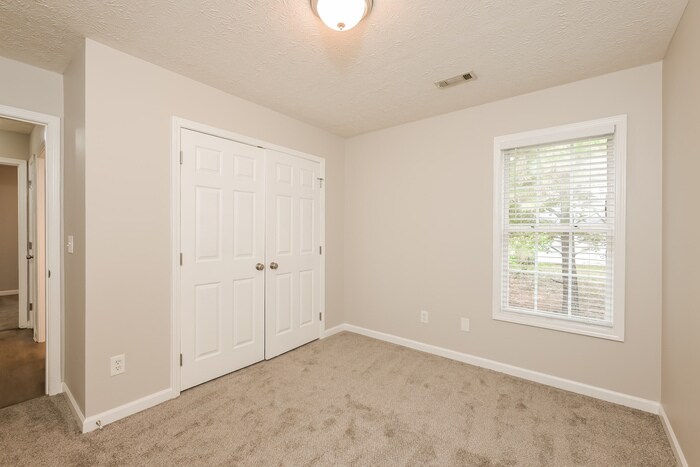 Building Photo - 19 Georgia Rd