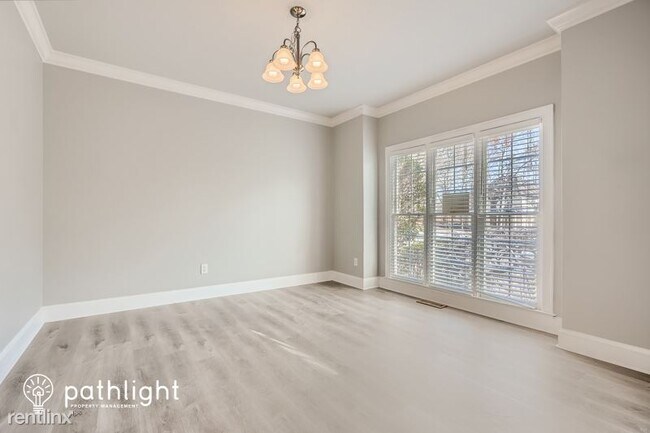 Building Photo - 4 br, 3 bath House - 5390 Overbend Trl UNIT