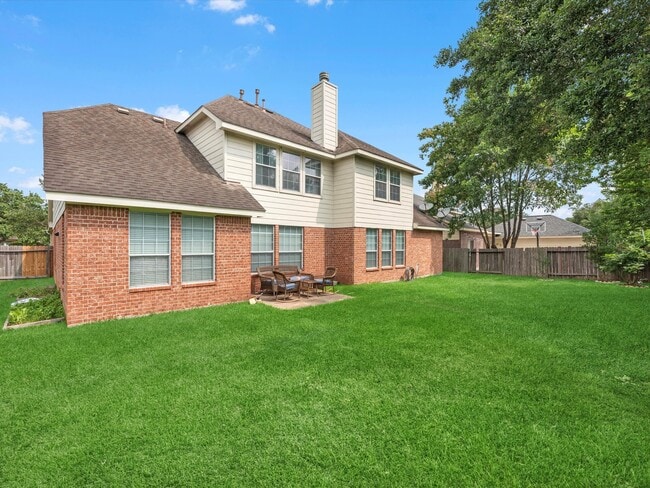 Building Photo - 2507 Stonebury Ln