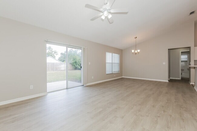 Building Photo - 7616 Bristol Park Dr