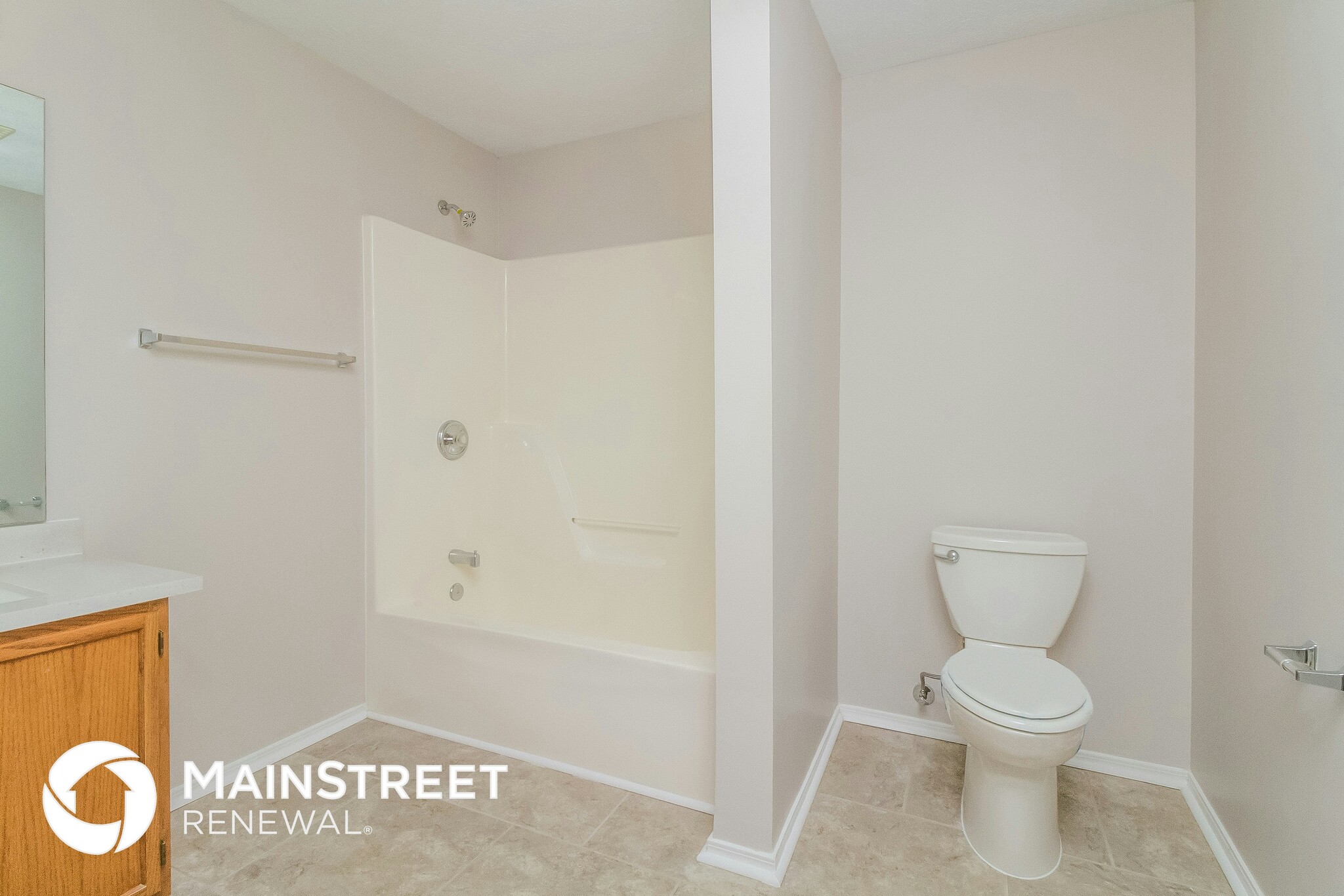 Building Photo - 7218 Hidden Lake Dr